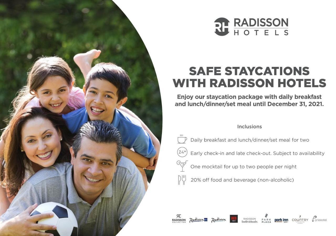 Hotel Radisson Gwalior Esterno foto