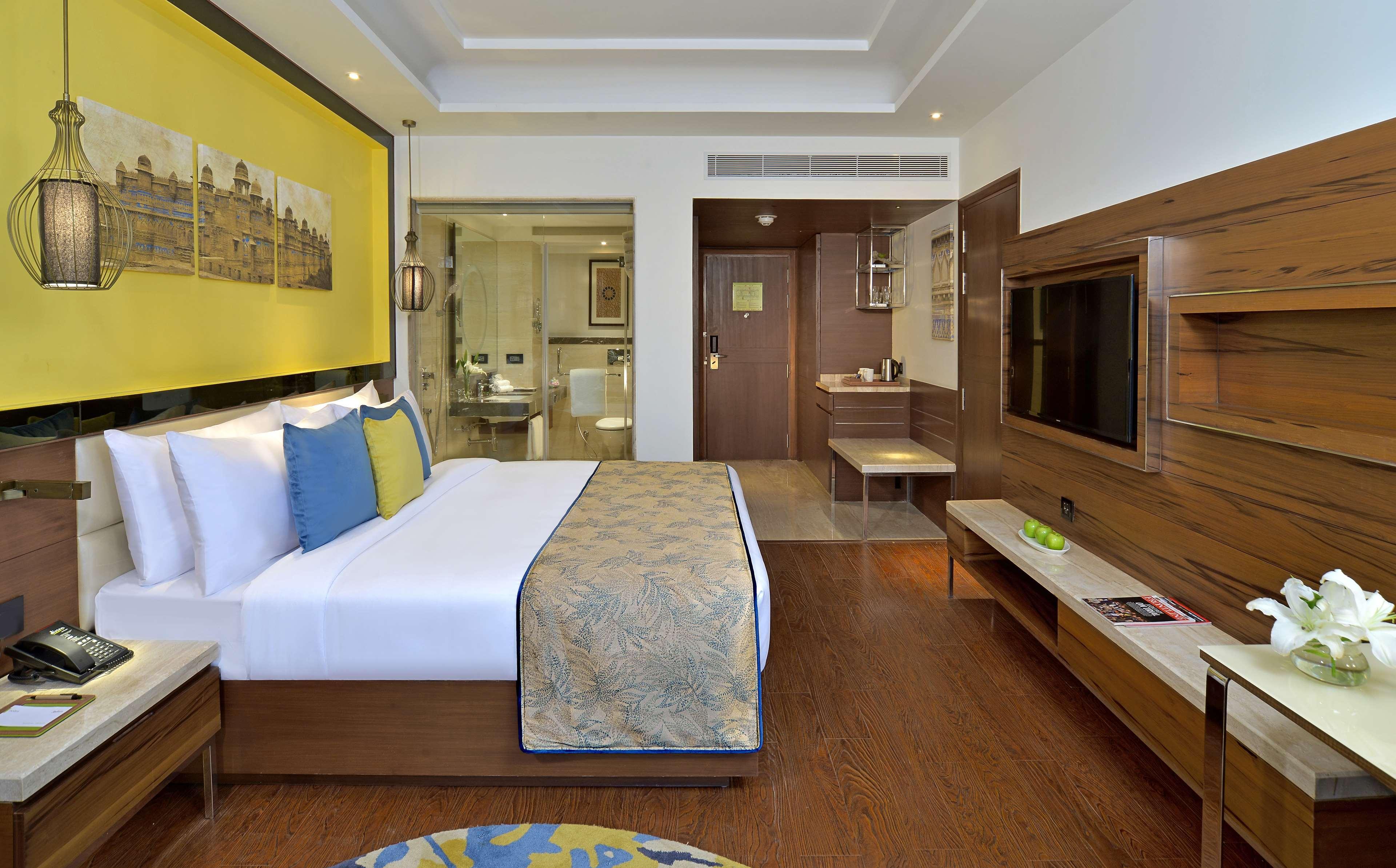 Hotel Radisson Gwalior Esterno foto